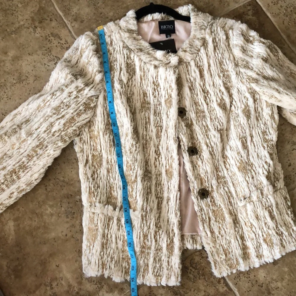 Bigio Collection Vegan Fur Jacket Beige Gold 8 - Picture 11 of 15